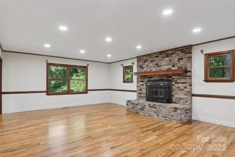 5 Timothy Lane Candler NC 28715