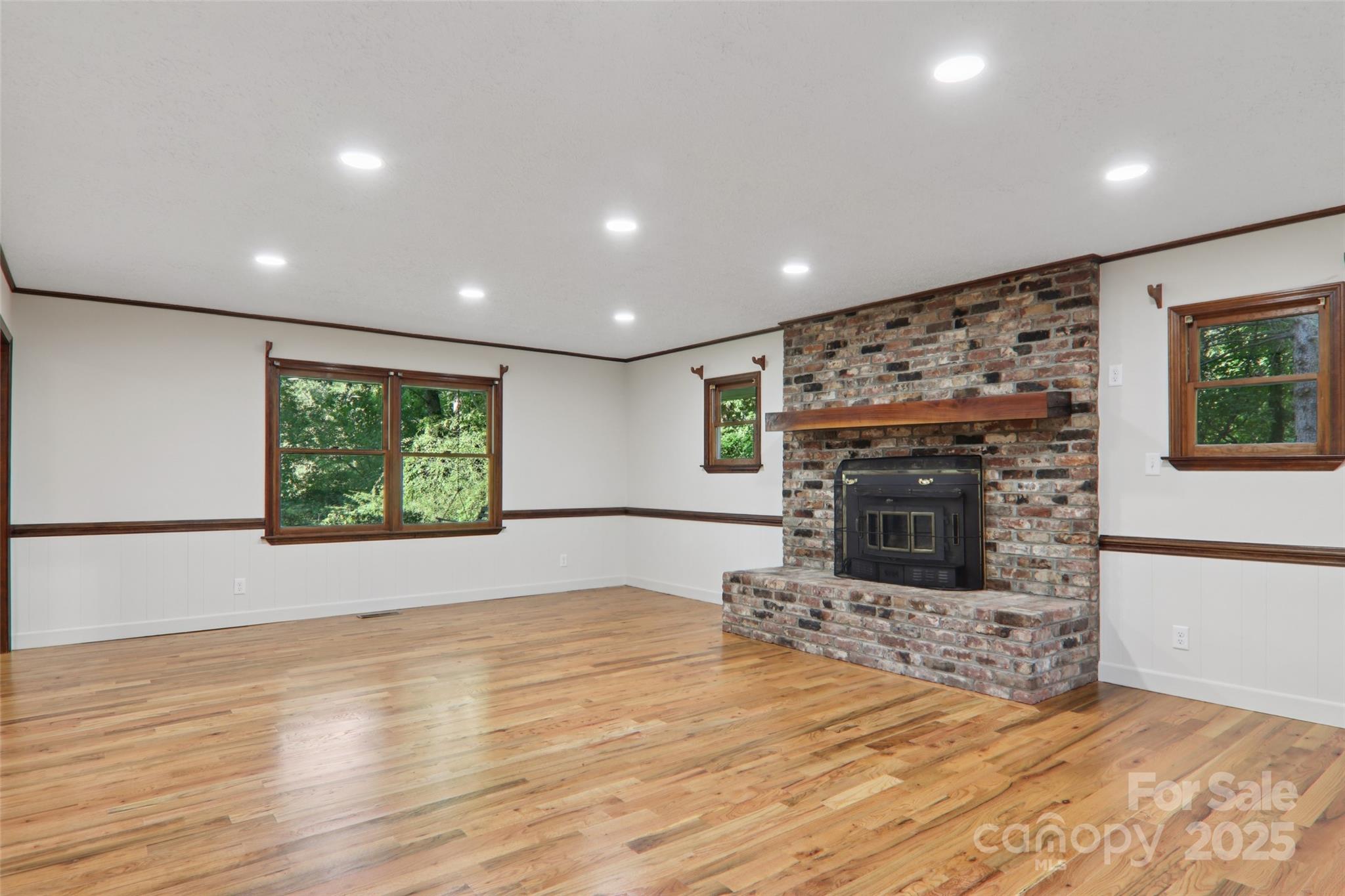5 Timothy Lane Candler NC 28715
