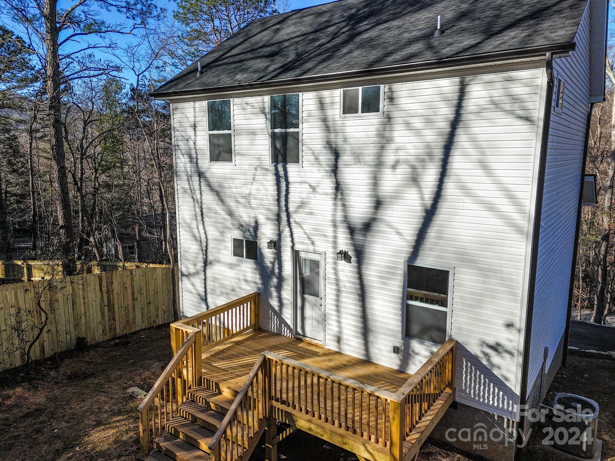 143 Buckner Road Black Mountain NC 28711