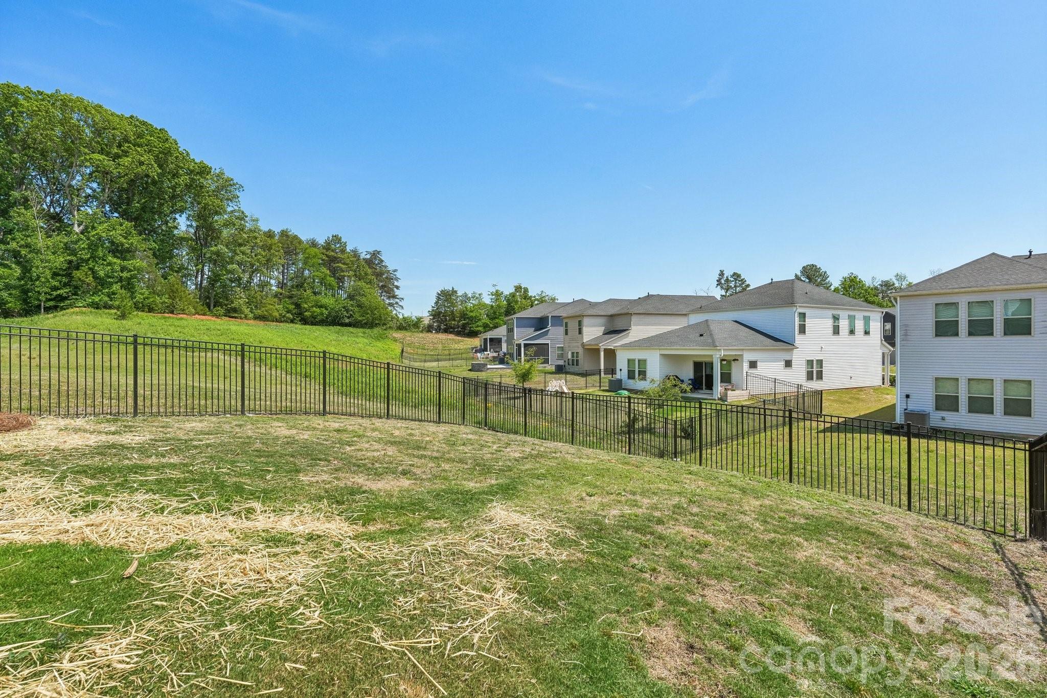 11912 Red Leaf Drive Charlotte NC 28215