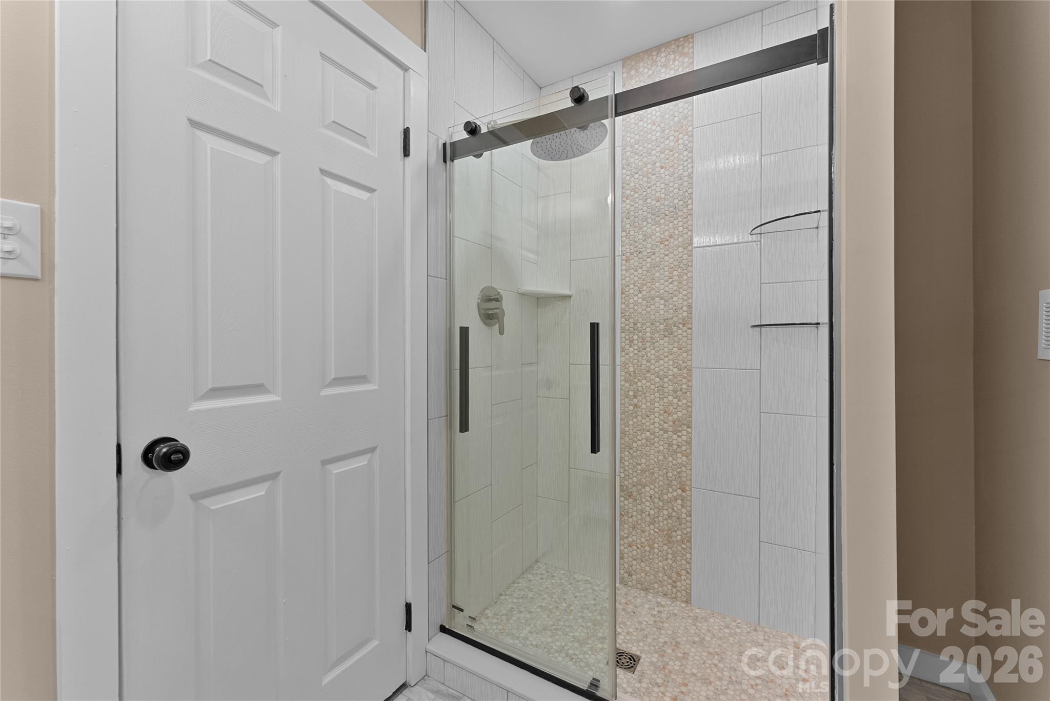 88 Skyview Terrace Asheville NC 28806
