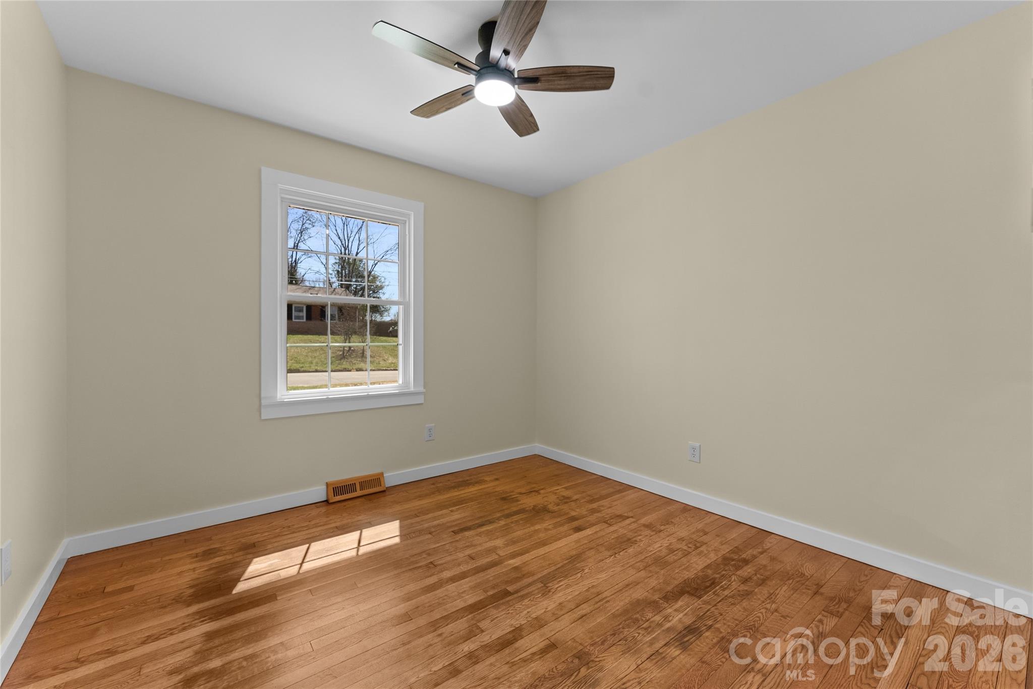 88 Skyview Terrace Asheville NC 28806