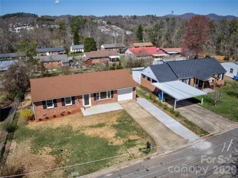 88 Skyview Terrace Asheville NC 28806
