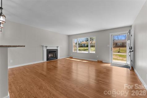 88 Skyview Terrace Asheville NC 28806