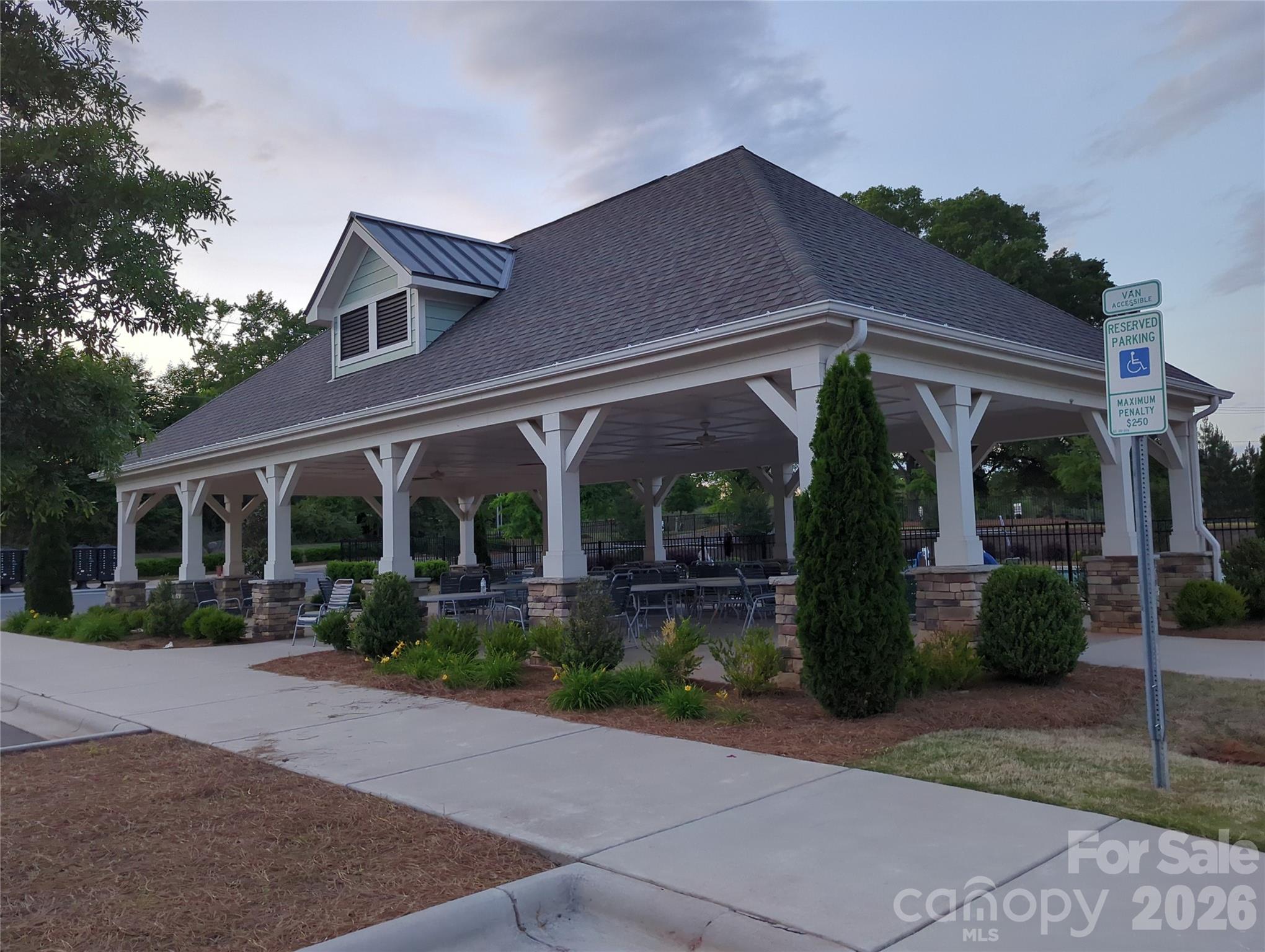 3206 Cheyney Park Drive Charlotte NC 28269