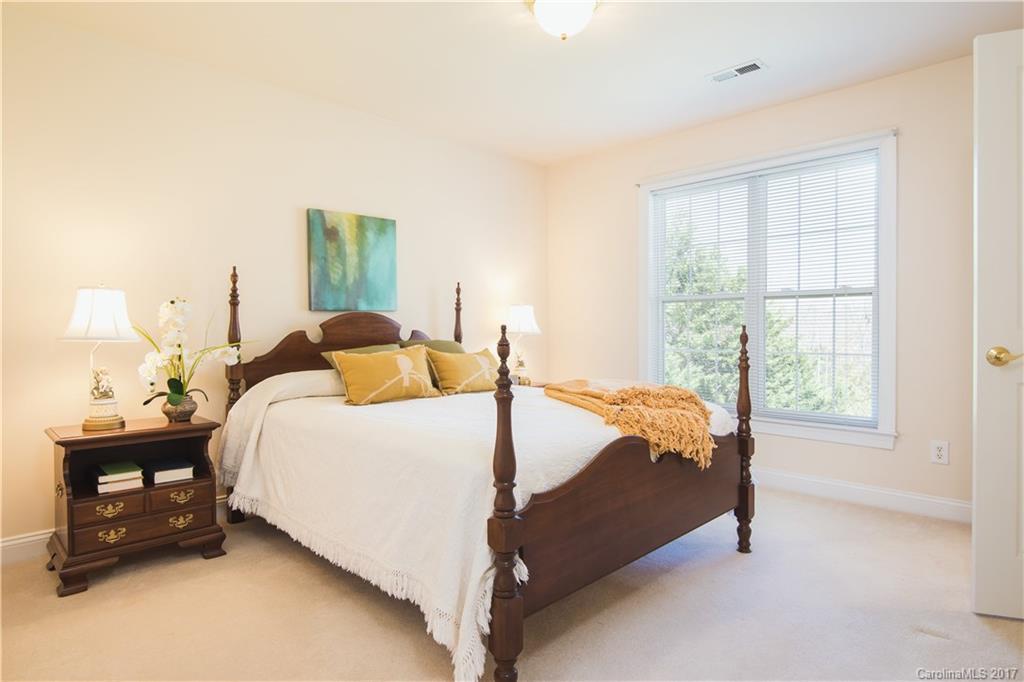 2435 Grimmersborough Lane Charlotte NC 28270