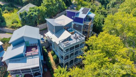 8 Birdhouse Row Asheville NC 28801