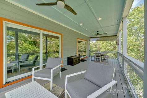 8 Birdhouse Row Asheville NC 28801