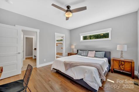 8 Birdhouse Row Asheville NC 28801