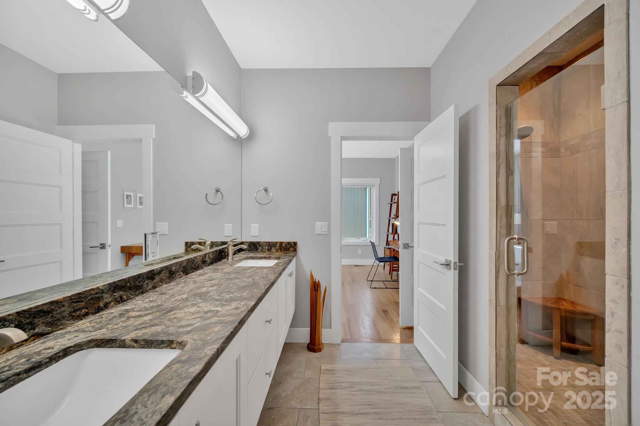 8 Birdhouse Row Asheville NC 28801