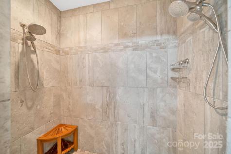 8 Birdhouse Row Asheville NC 28801