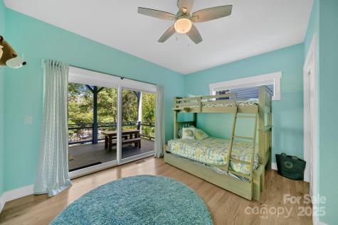 8 Birdhouse Row Asheville NC 28801