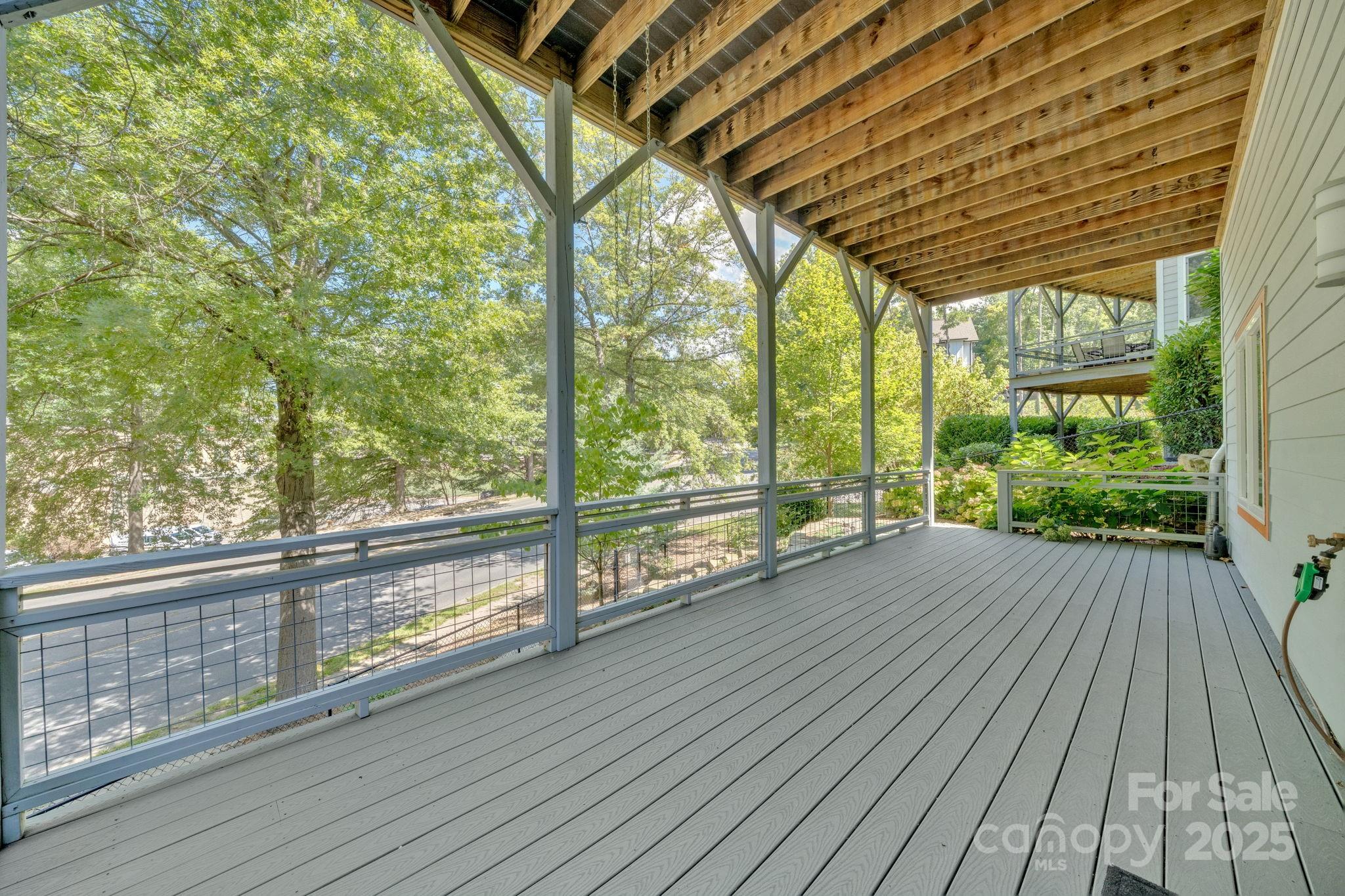 8 Birdhouse Row Asheville NC 28801