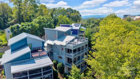 8 Birdhouse Row Asheville NC 28801