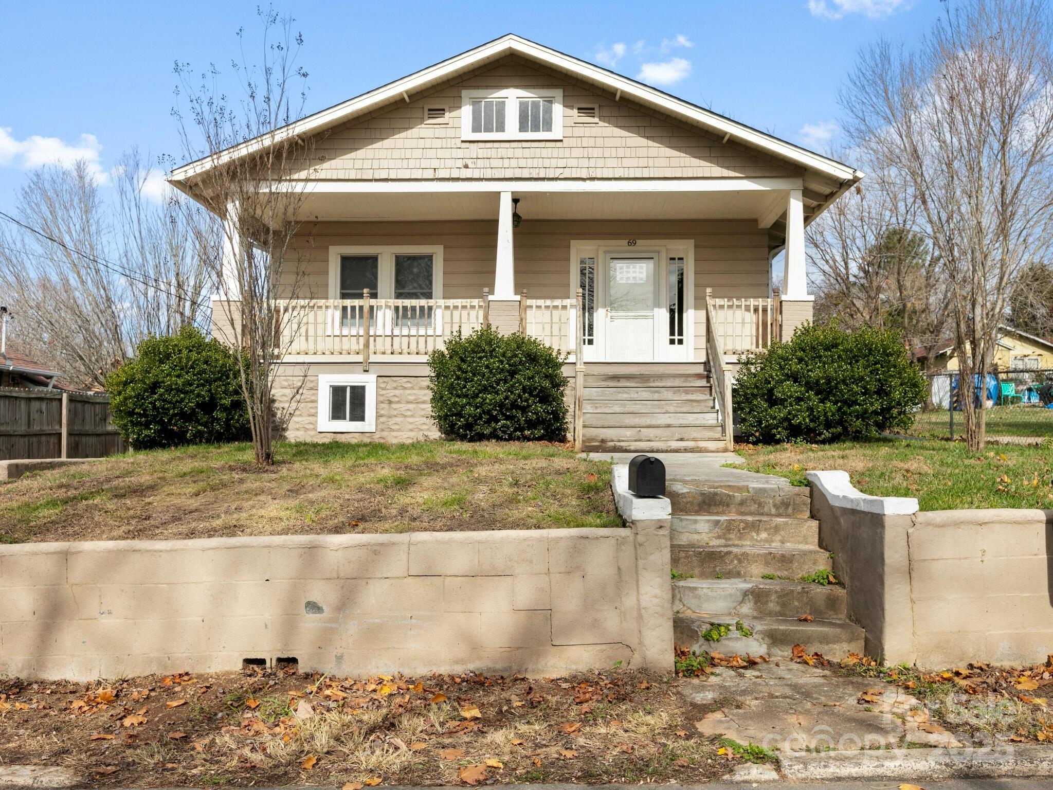69 5th Avenue Asheville NC 28806