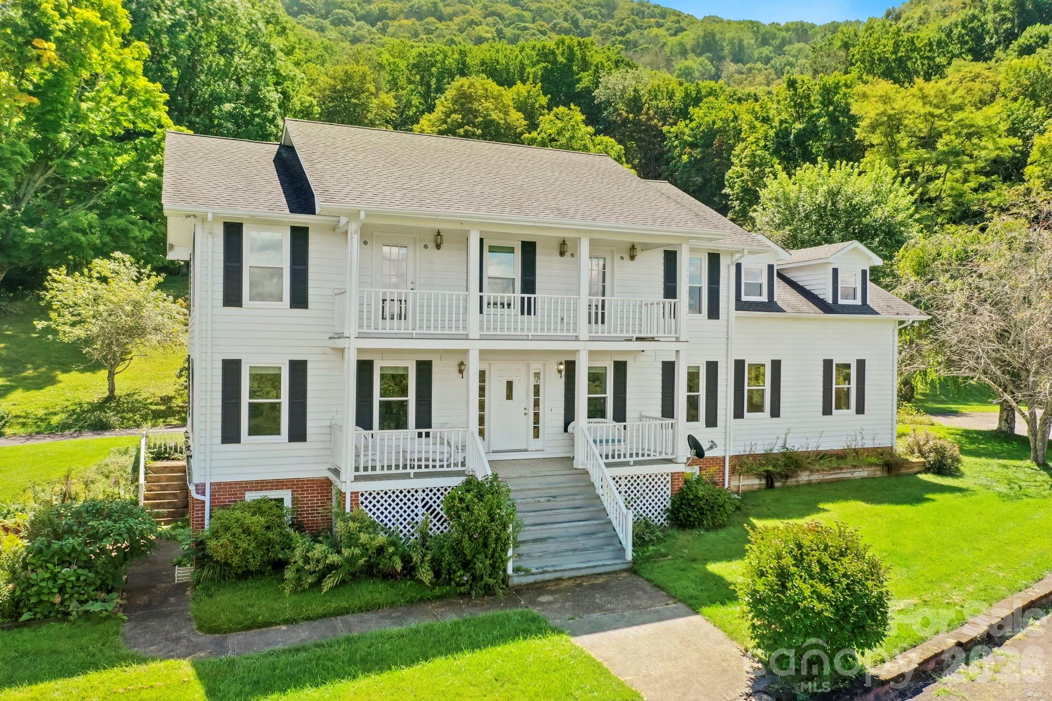 840 Ed Williams Road Zionville NC 28698