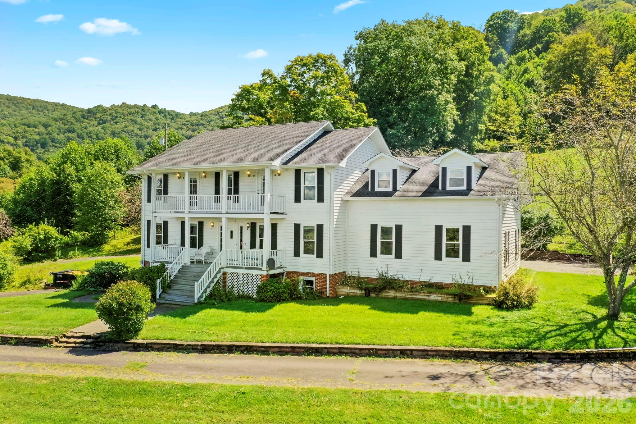 840 Ed Williams Road Zionville NC 28698