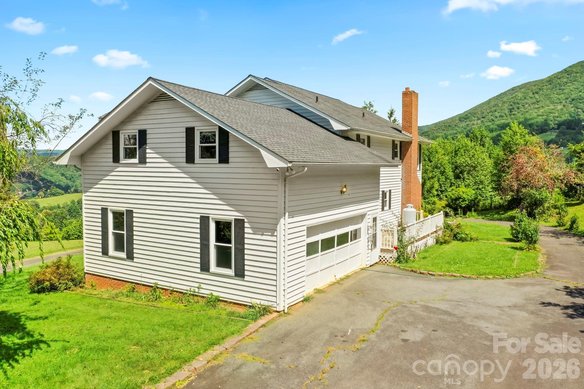 840 Ed Williams Road Zionville NC 28698