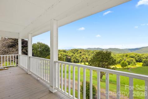840 Ed Williams Road Zionville NC 28698