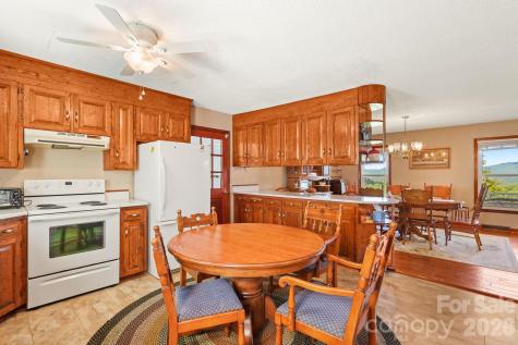 840 Ed Williams Road Zionville NC 28698