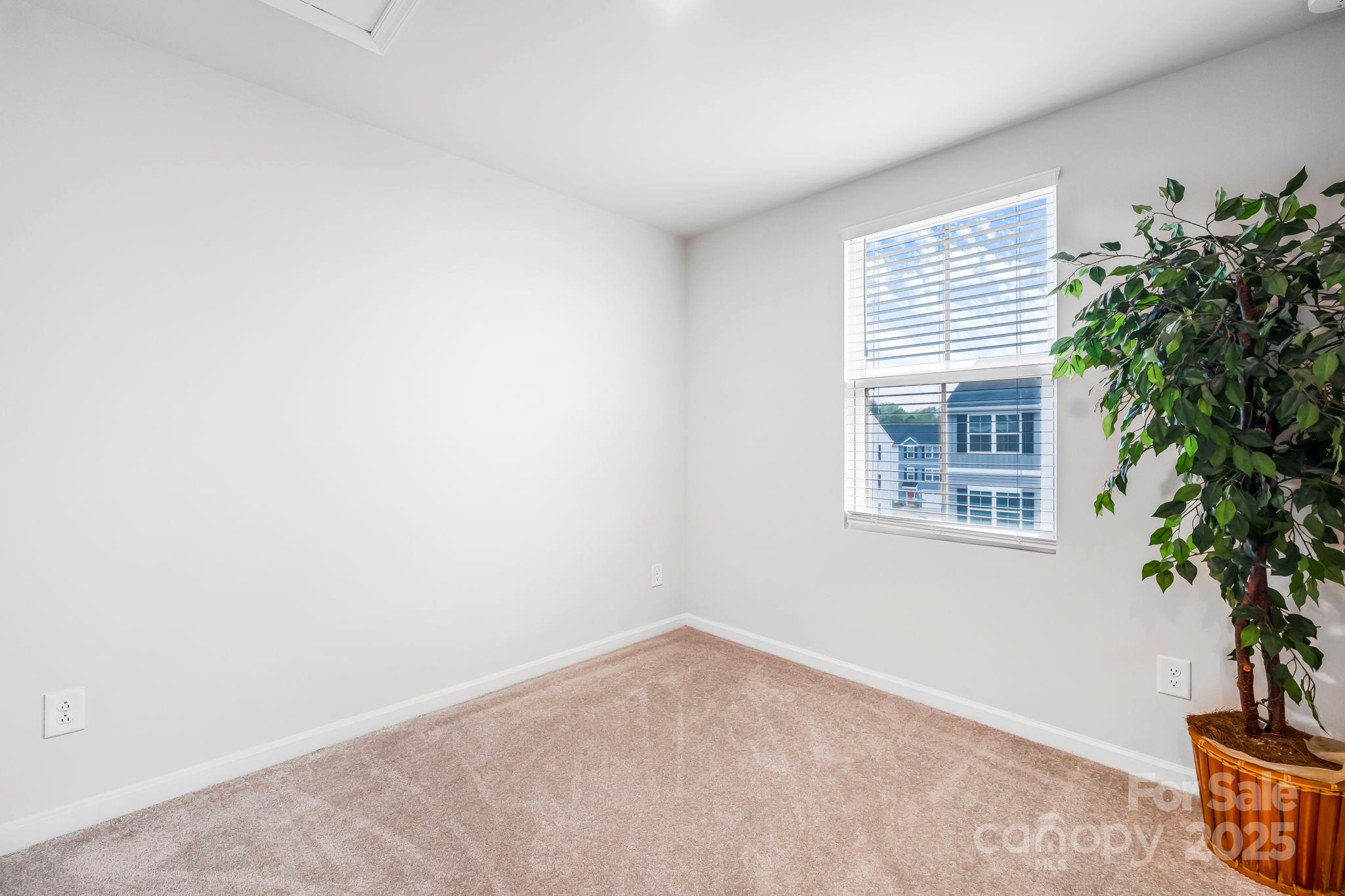 2051 Langer Street Charlotte NC 28214