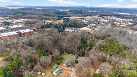 169 Crossrail Road Mooresville NC 28115