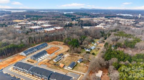 169 Crossrail Road Mooresville NC 28115