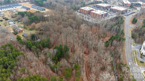 169 Crossrail Road Mooresville NC 28115