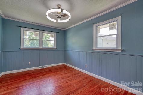 509 Brookside Camp Road Hendersonville NC 28792