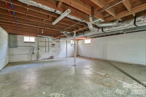 509 Brookside Camp Road Hendersonville NC 28792