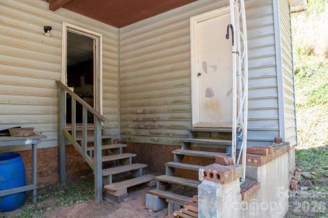 2687 Indian Grave Road Lenoir NC 28645