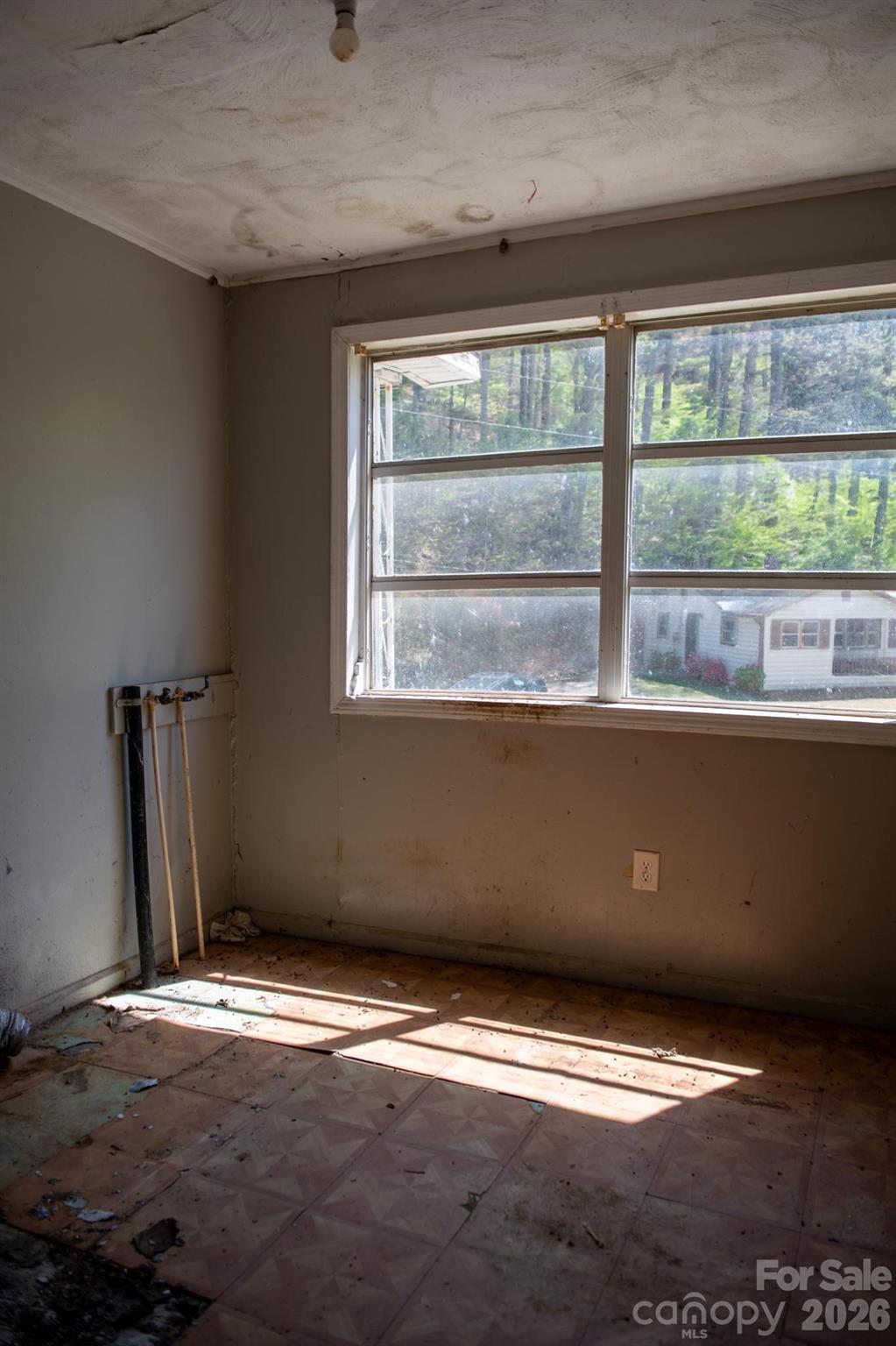 2687 Indian Grave Road Lenoir NC 28645