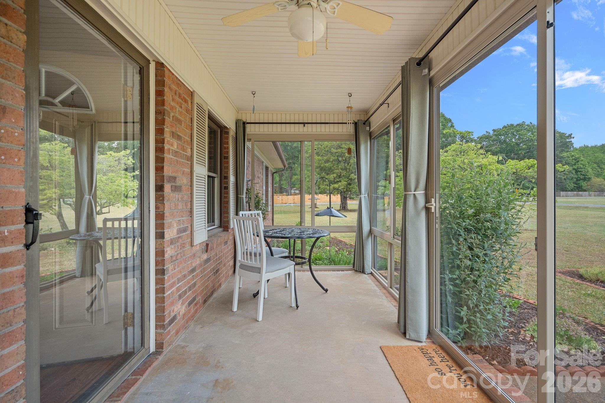 6131 Kinghurst Drive Charlotte NC 28216