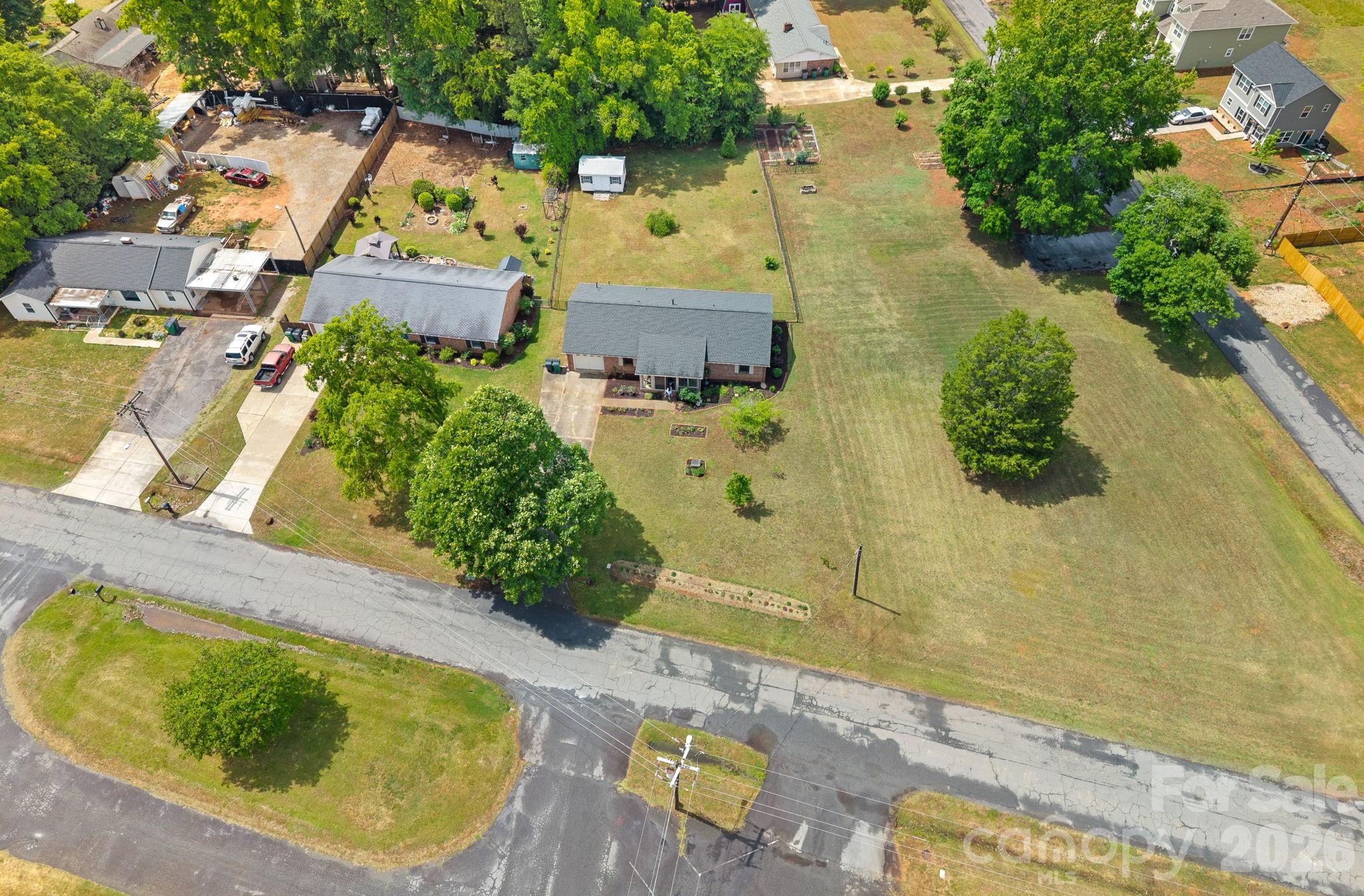 6131 Kinghurst Drive Charlotte NC 28216