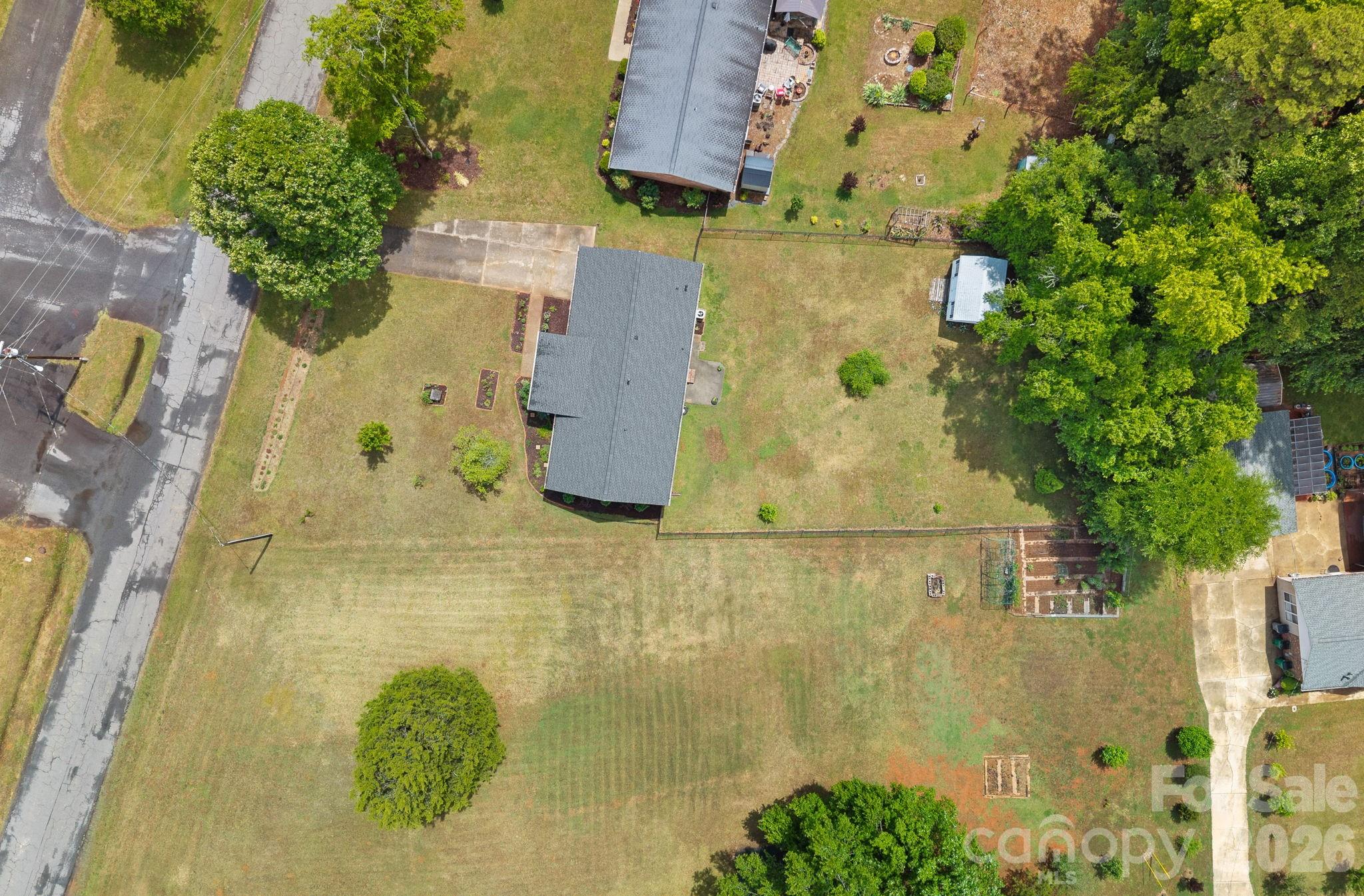 6131 Kinghurst Drive Charlotte NC 28216