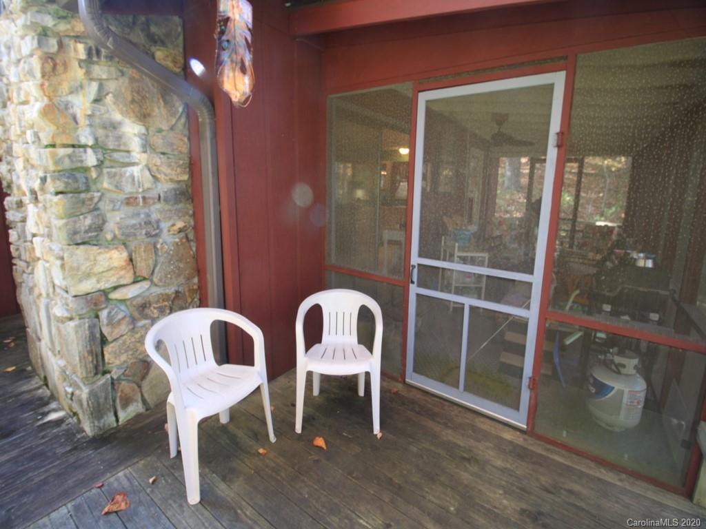 335 Byrd Mountain Estates Road Burnsville NC 28714