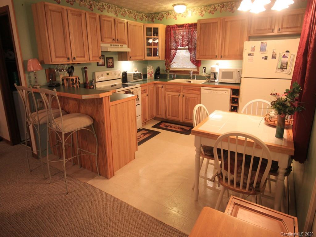 335 Byrd Mountain Estates Road Burnsville NC 28714