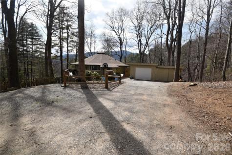 1299 Country Club Drive Canton NC 28716
