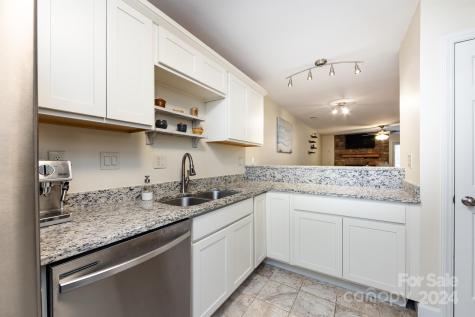 1535 South Point Road Belmont NC 28012