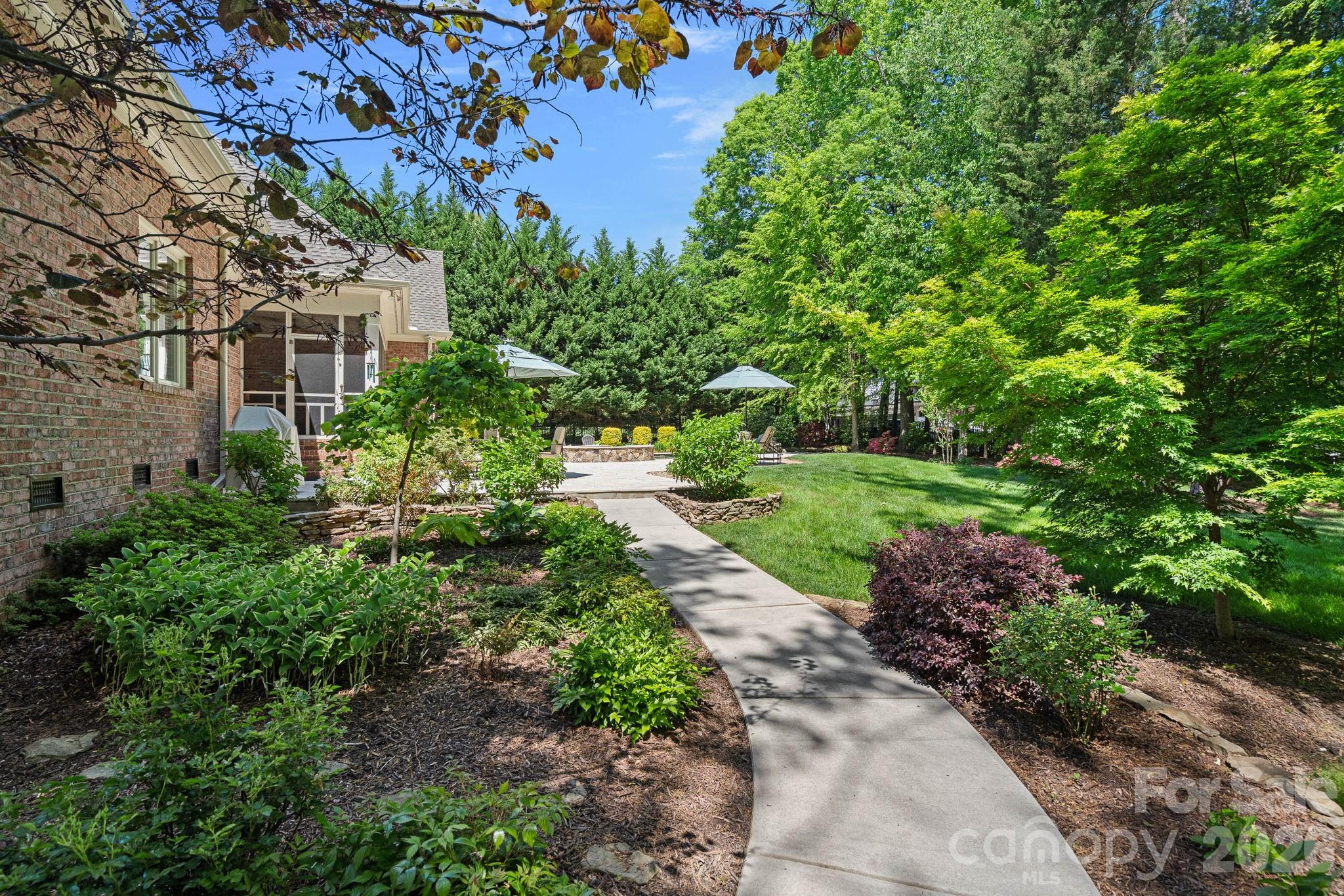13621 Robert Walker Drive Davidson NC 28036