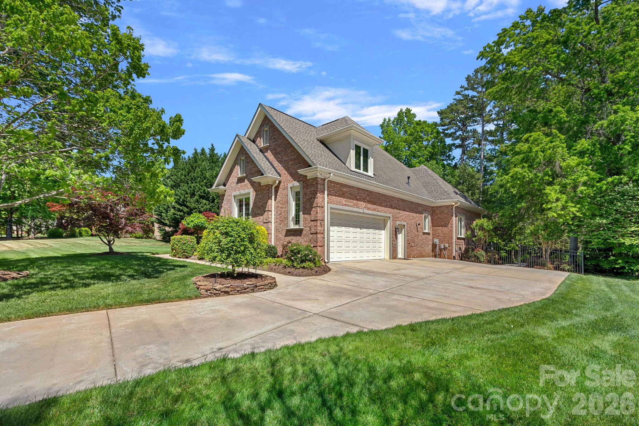 13621 Robert Walker Drive Davidson NC 28036