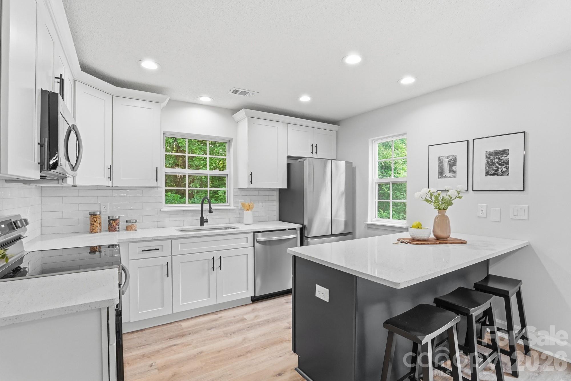 7621 Petrea Lane Charlotte NC 28227