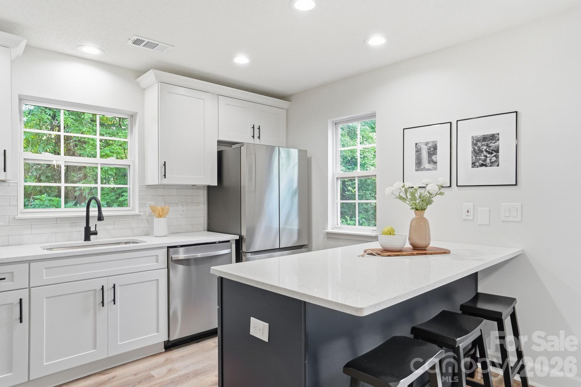 7621 Petrea Lane Charlotte NC 28227