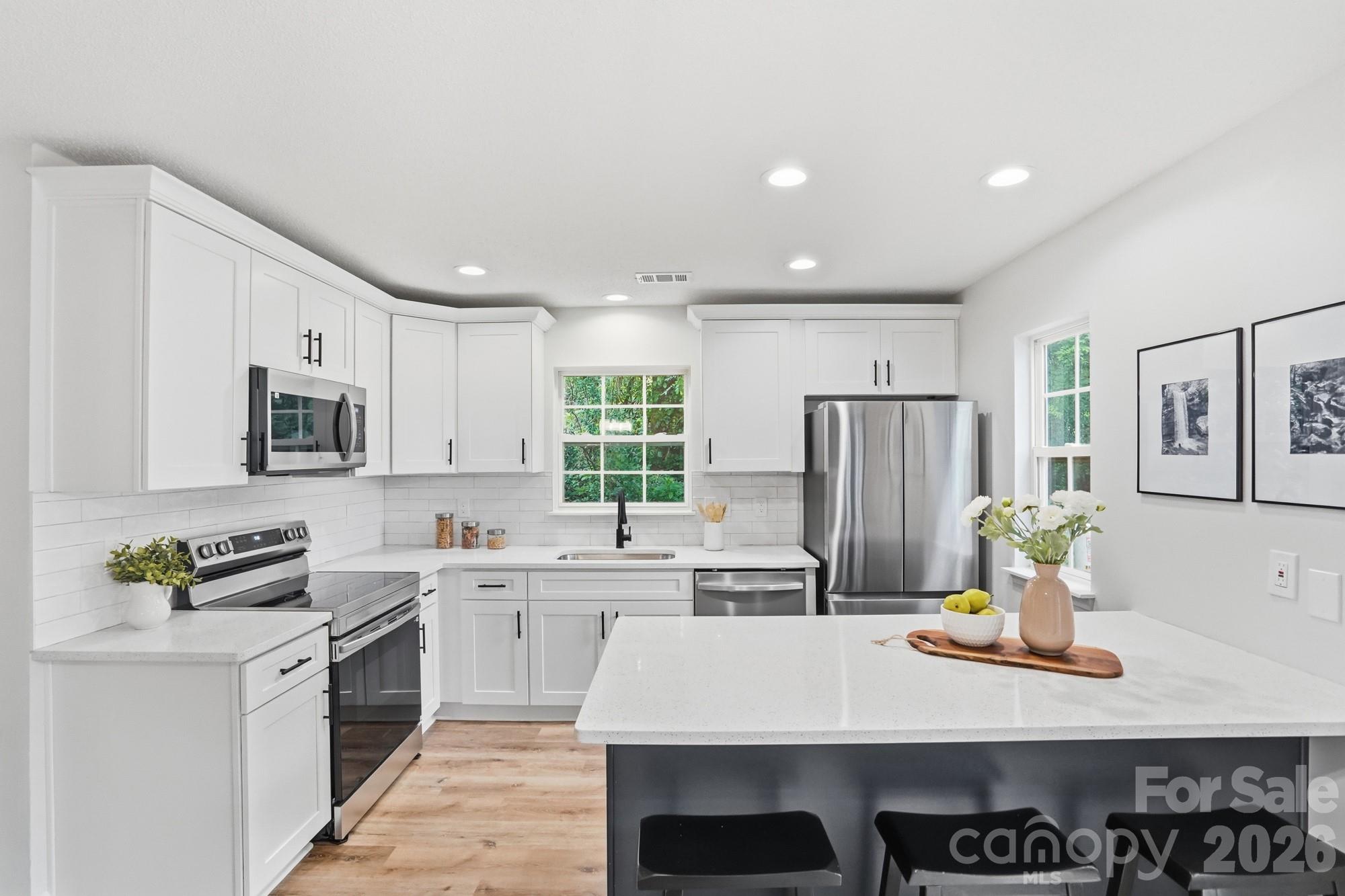 7621 Petrea Lane Charlotte NC 28227