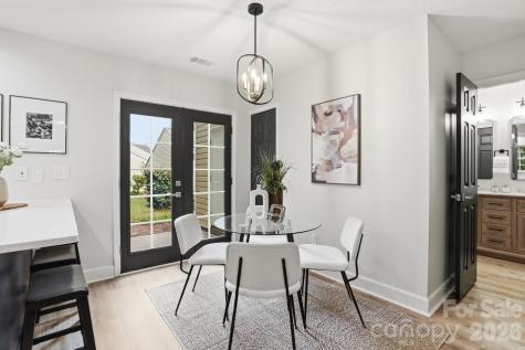 7621 Petrea Lane Charlotte NC 28227