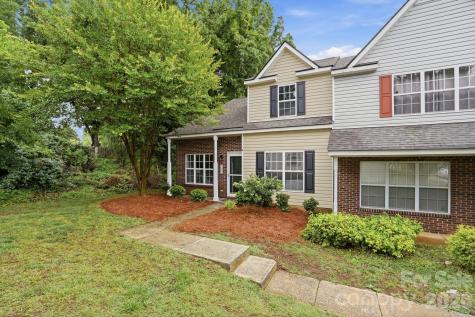 7621 Petrea Lane Charlotte NC 28227