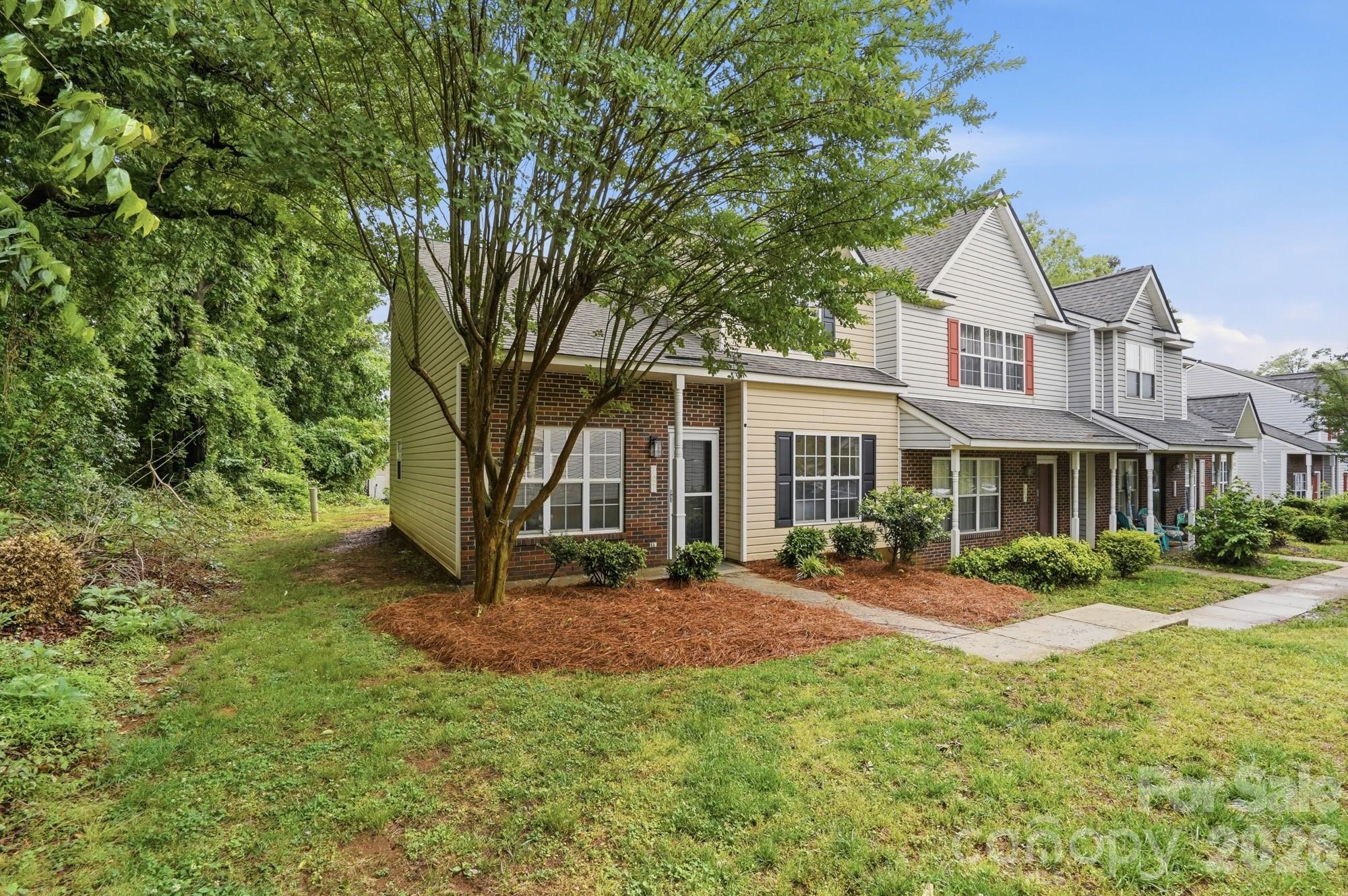 7621 Petrea Lane Charlotte NC 28227