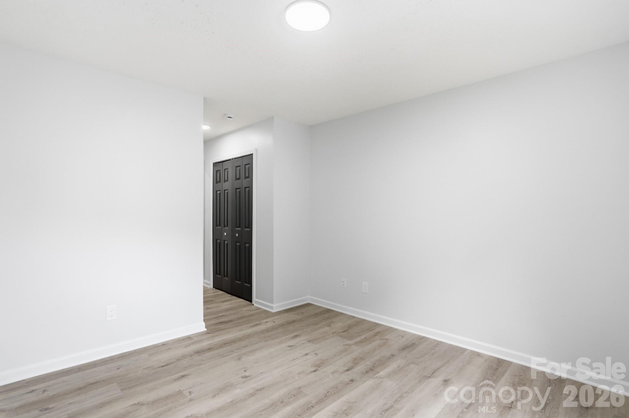 7621 Petrea Lane Charlotte NC 28227
