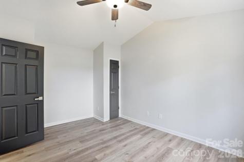 7621 Petrea Lane Charlotte NC 28227