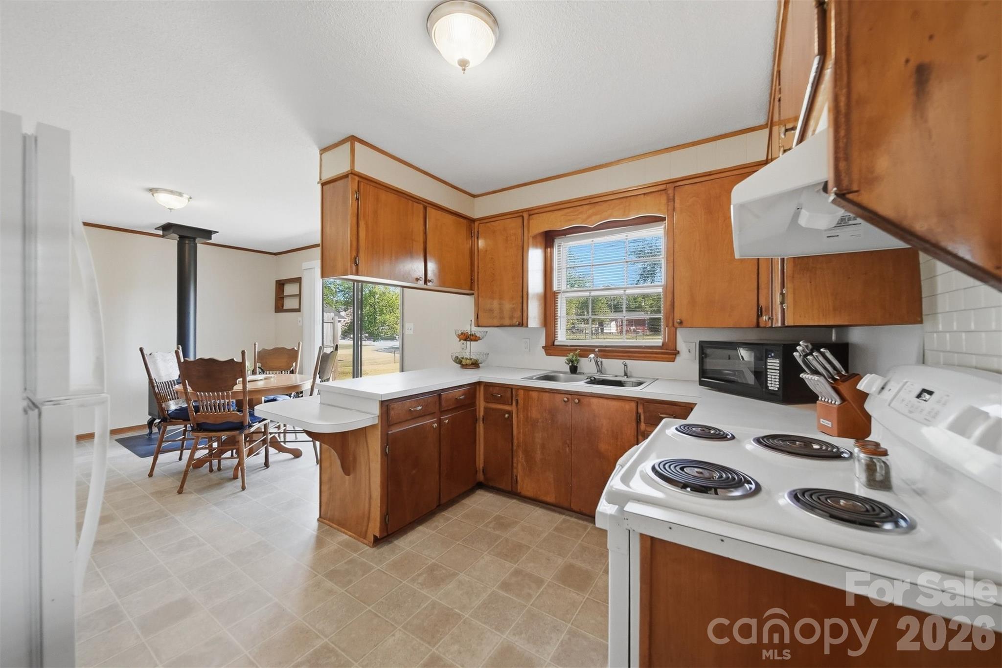 184 Edgegreen Court Taylorsville NC 28681